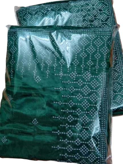 এক্সক্লুসিভ ইন্ডিয়ান ইন্ডিয়ান বিচিত্রা সিল্ক সবুজ এমব্রয়ডারি কাজ করা পার্টি শাড়ি - Image 2